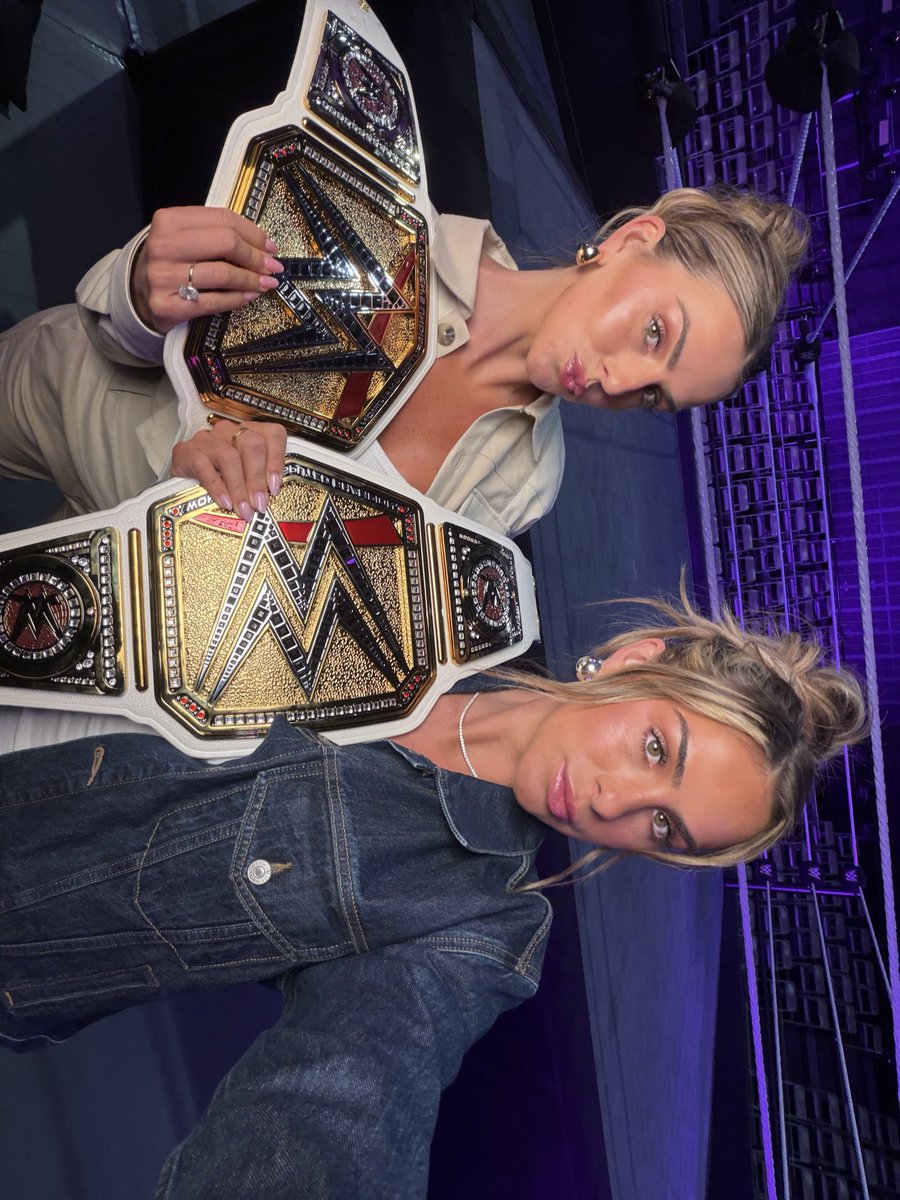 Hanna Cavinder tweet media