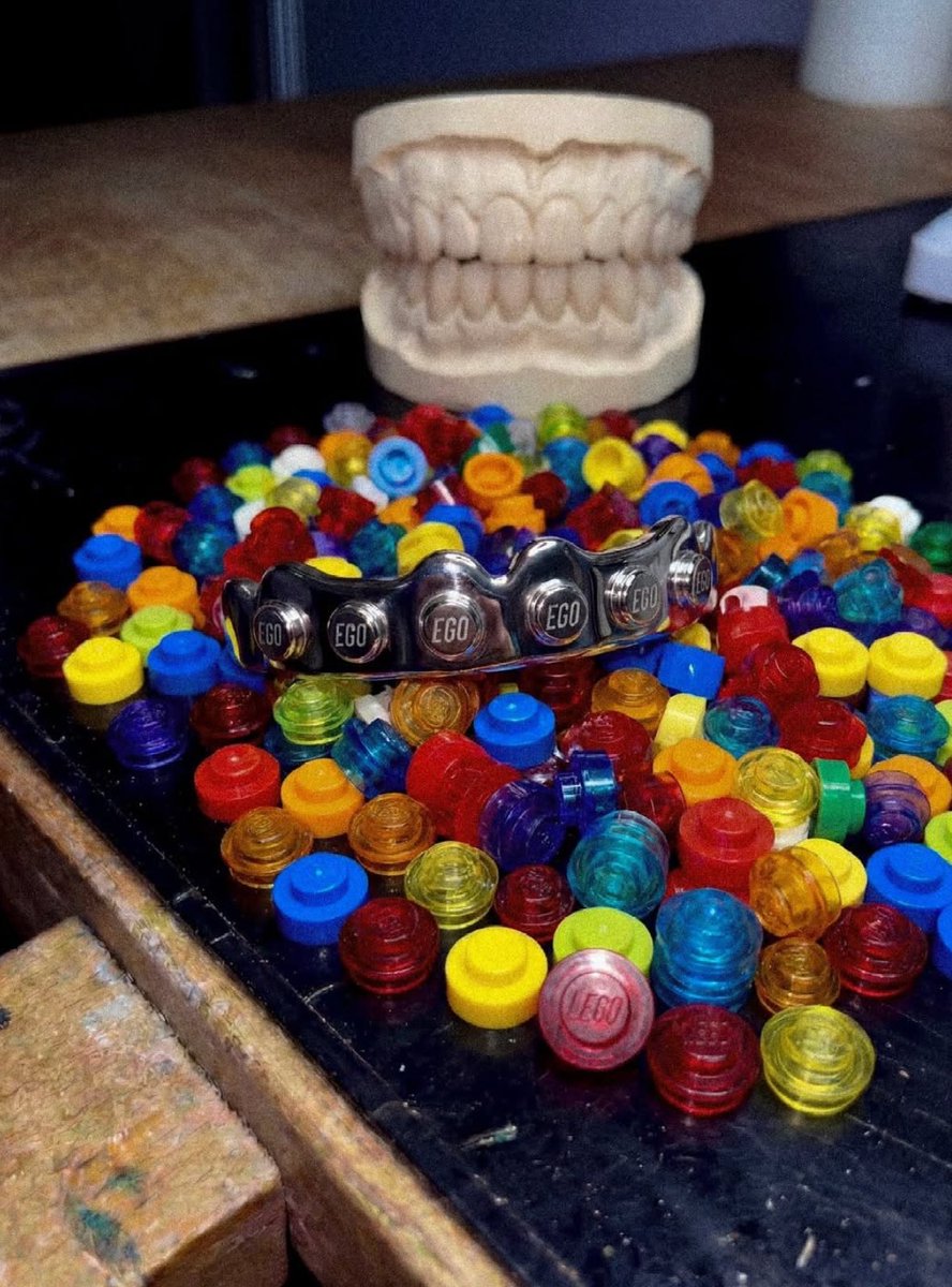 Shtreetwear tweet media