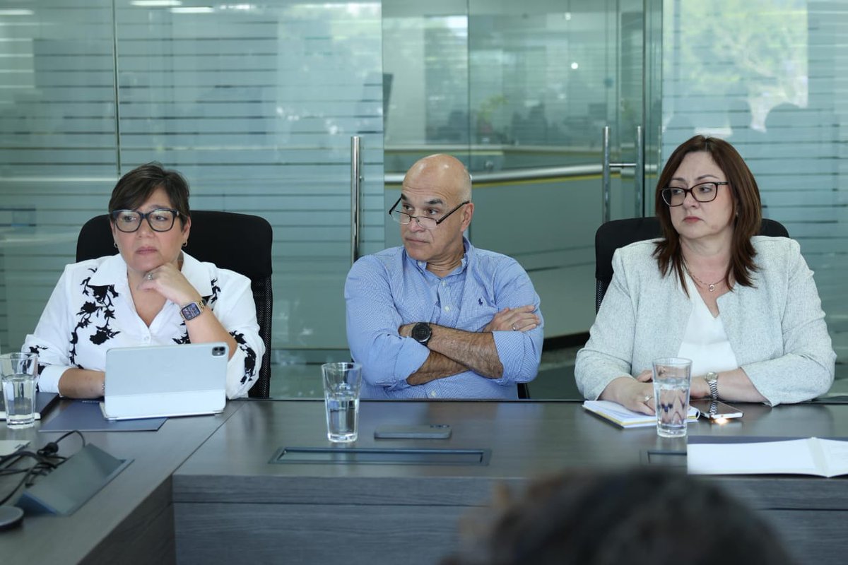 Ministerio Economía tweet media