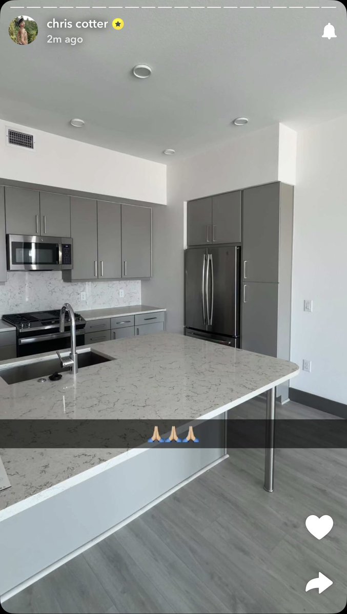 SteyeuhCotter's tweet image. Chris Cotter teases his new apartment.
