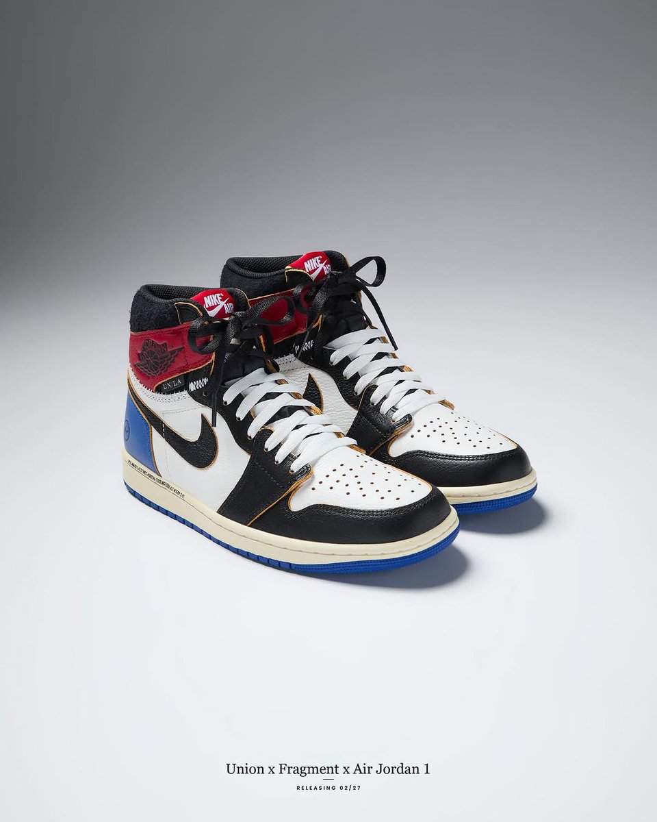 JustFreshKicks's tweet photo. Fragment x Union x Air Jordan 1 Retro High OG 'Black/Varsity Red' drops tonight at 3am ET ⚡

Slam Jam => https://t.co/p7G979mj8s https://t.co/zYcnLnWHr1