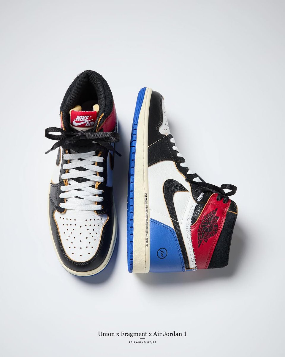JustFreshKicks's tweet photo. Fragment x Union x Air Jordan 1 Retro High OG 'Black/Varsity Red' drops tonight at 3am ET ⚡

Slam Jam => https://t.co/p7G979mj8s https://t.co/zYcnLnWHr1