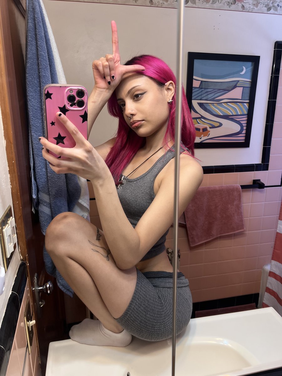 𝔇𝔞𝔷𝔷 ⋆˙⟡ 🎂 June 5th tweet media