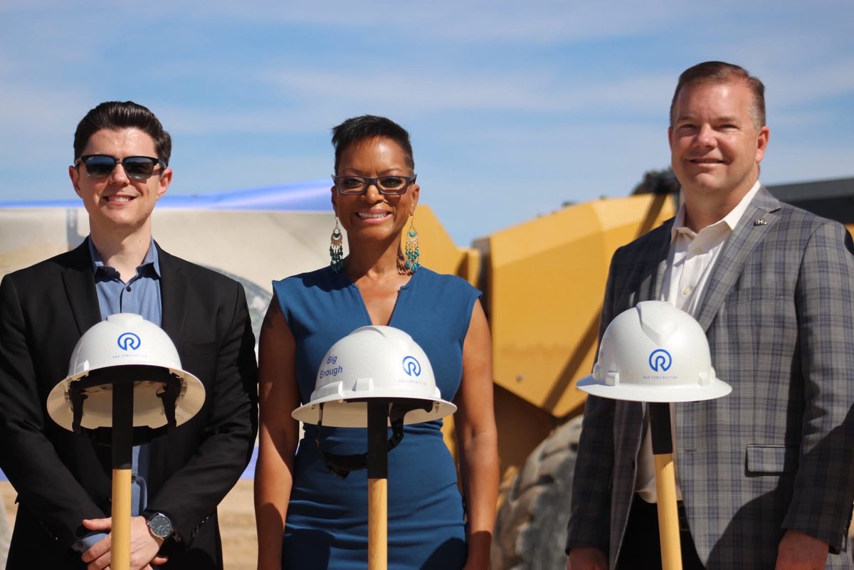 I am so excited to announce that Sansone Companies broke ground this morning on Centurion, right in the heart of my ward.  This 24-acre mixed use project will bring much needed major retail offerings and multifamily residences. Thank you  and Congratulations gentlemen.