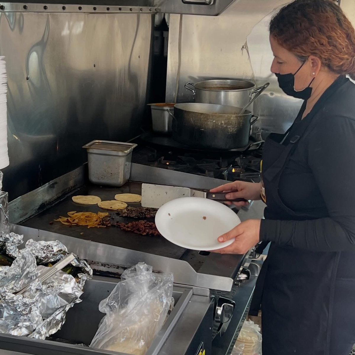 Denios Market tweet media