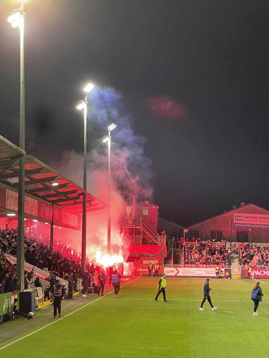 90sBoomer's tweet photo. @LeagueofIreland ,points deduction at Richmond park. https://t.co/Cc4XsZvKMz