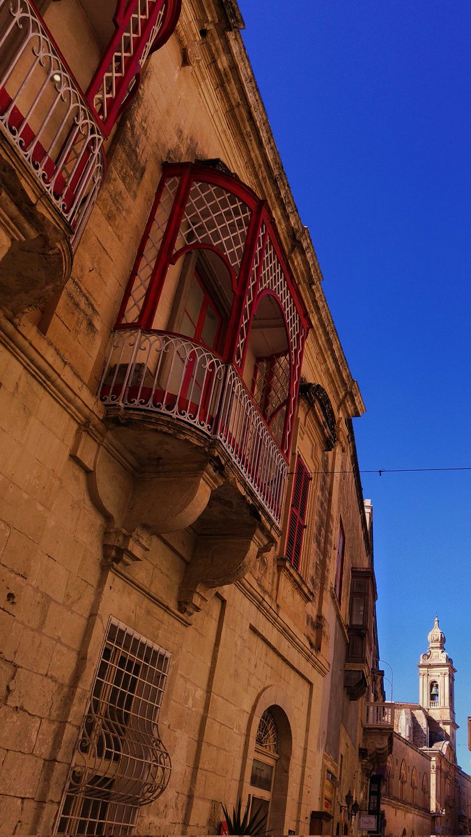 iambhuvan_19's tweet photo. Quite literally Red frames for #FebruaryFrames
Happy #5 @Snapdragon @Snapdragon_UK
@Snapdragon_IN @Snapdragon_DE
#ShotOnSnapdragon malta https://t.co/XolZLnKVzK