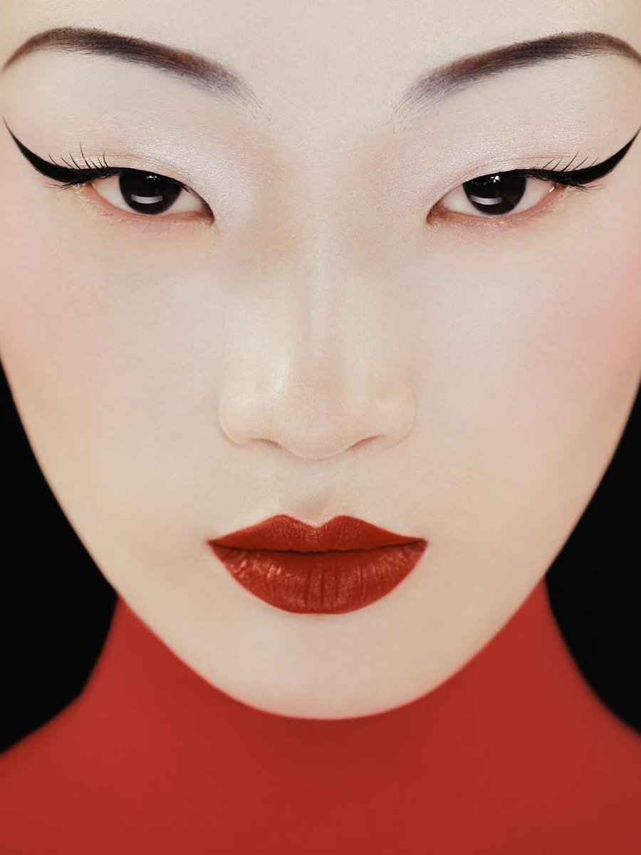 wake up babe, new amazing photoshoot from Zipeng Li just dropped!!