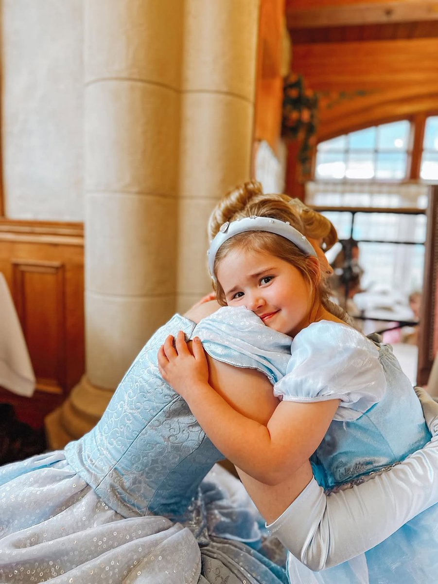 Disneyland Paris tweet media