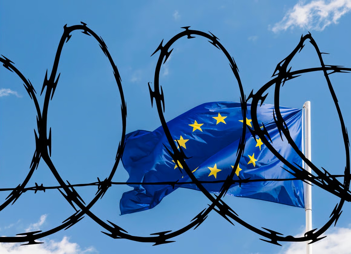 MarioNawfal's tweet photo. 🇪🇺 EU rolls out new “ProtectEU” counterterror plan expanding what it sees as drivers of extremism.

The Commission says beyond jihadism, threats now include anti-LGBTQ+ hatred, misogyny, racism, nihilism and “anti-system” ideologies rejecting democratic values.

Comparing the jihad over Europe with the patriots that want to get back their countries...good call!

Source: European Commission