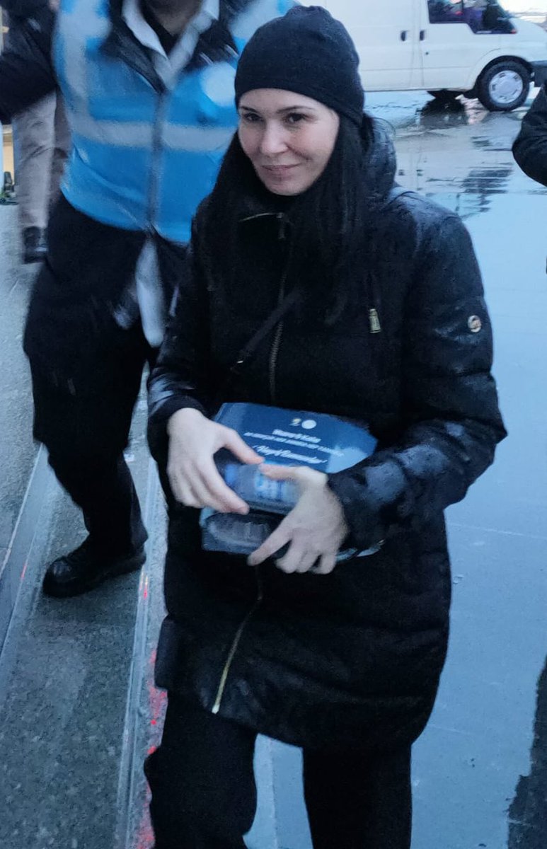 İftara yetişemeyenlere
AK Gençlik yetişir. 

#İftara5Kala Samsun’da hemşehrilerimizleyiz. 🚦 Kırmızı ışıkta sizinle de karşılaşabiliriz. 
 #HayırlıRamazanlar 🌙 

<a href="/avyusufibis/">Yusuf İBİŞ</a> 
<a href="/AKGenclikGM/">AK Gençlik</a> 
<a href="/OrhanMuratKumas/">Orhan Murat Kumaş</a> 
<a href="/akgencliksamsun/">AK Gençlik Samsun</a>