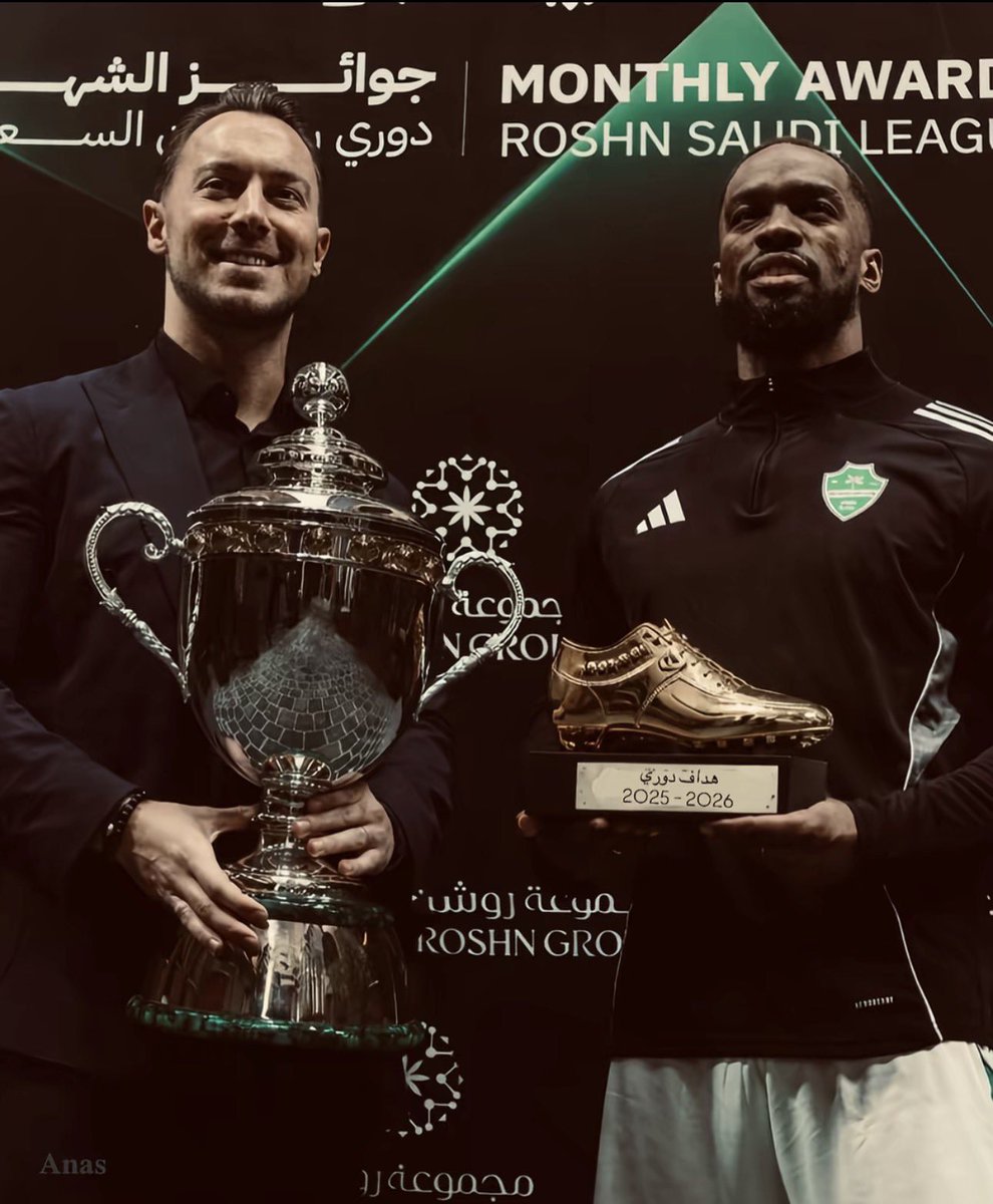 labrroo's tweet photo. الصووررة 🥶 https://t.co/HAtYY7Rjm5