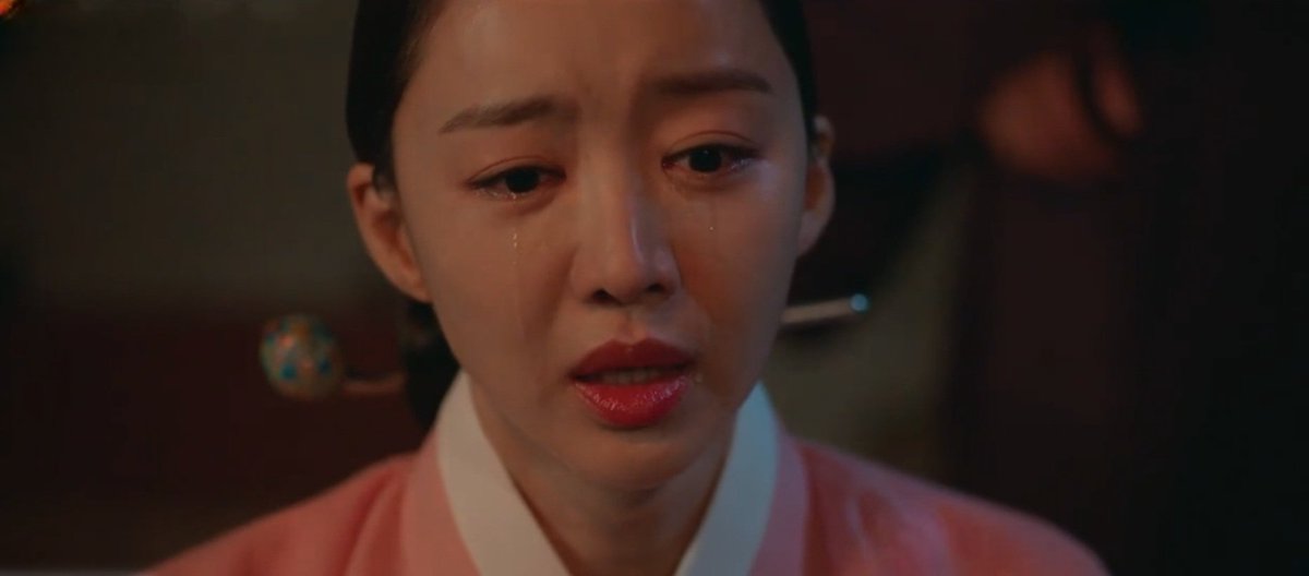 UM PONTO tweet media