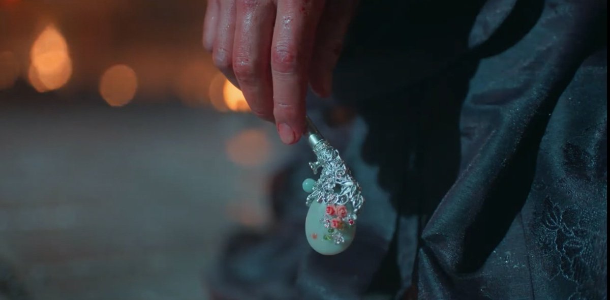 UM PONTO tweet media