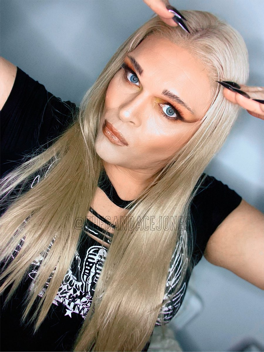 thecandacejones's tweet photo. I don’t really do the asking for money thing but if anyone wants to help me with my surgeries then it will always be appreciated ❤️

https://t.co/wpdGuemfjf https://t.co/WVPc13vOnL