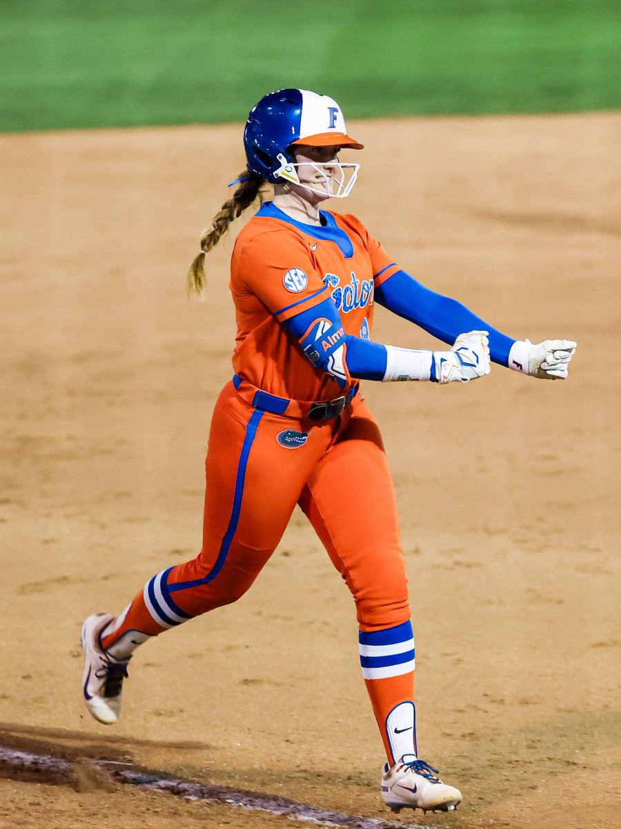 Gators Softball tweet media