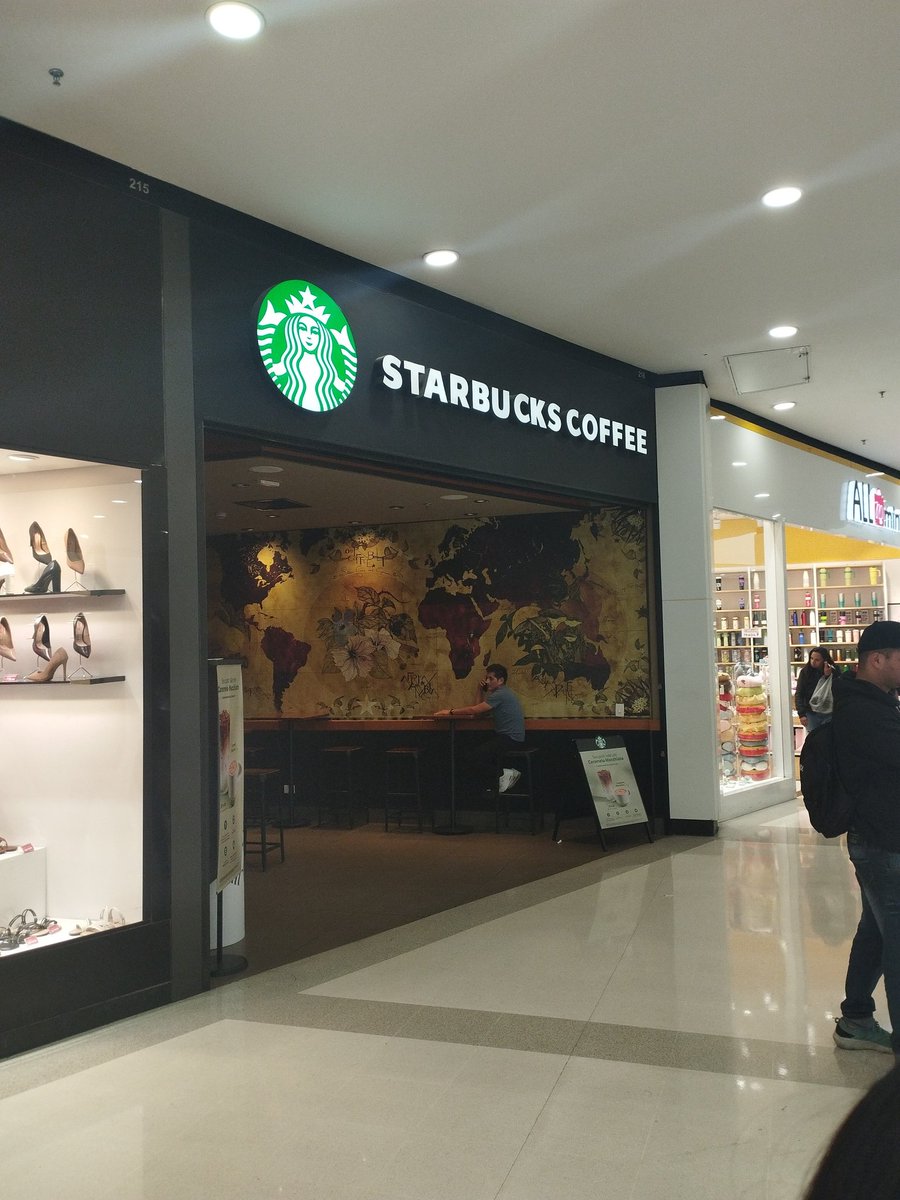 EuIgim's tweet photo. @StarbucksBrasil #PreferidaStarbucks https://t.co/le2gs7G69g