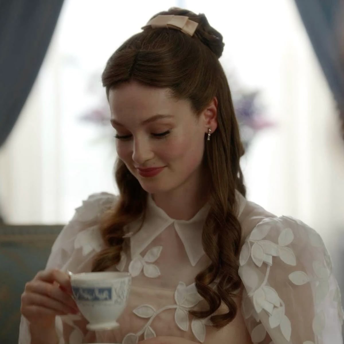 her curls are always so pretty!!