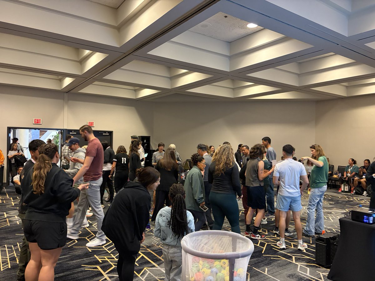 Tom Strenger tweet media