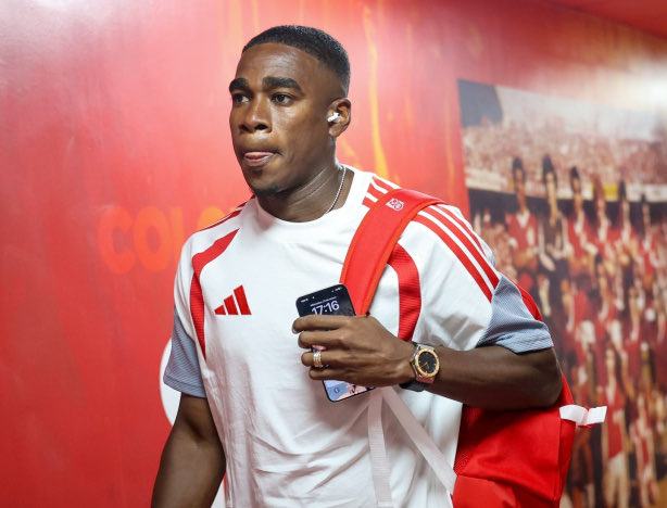 🚨 EXCLUSIVO 

Corinthians pagará 1 milhão de reais para o Inter caso Félix Torres jogue contra o Timão.

Foi um acordo assinado entre as duas diretorias quando foi selado o empréstimo.