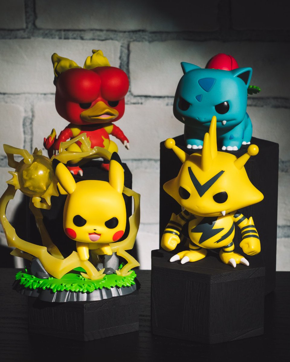 Hot Topic tweet media