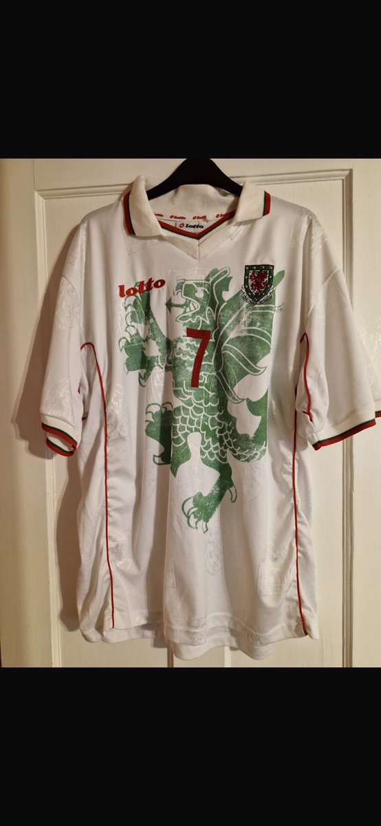 Crysau Pêl-droed Cymru tweet media