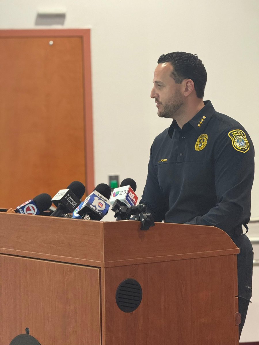 MedleyPolice's tweet photo. Chief L. Ponce held a press conference announcing a major arrest involving grand theft of a motor vehicle, possession of stolen vehicle parts, forged title, and related charges.

This successful investigation was the result of outstanding teamwork https://t.co/lPNzf2xdM6