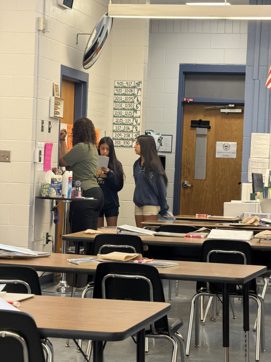 East Naples Middle tweet media