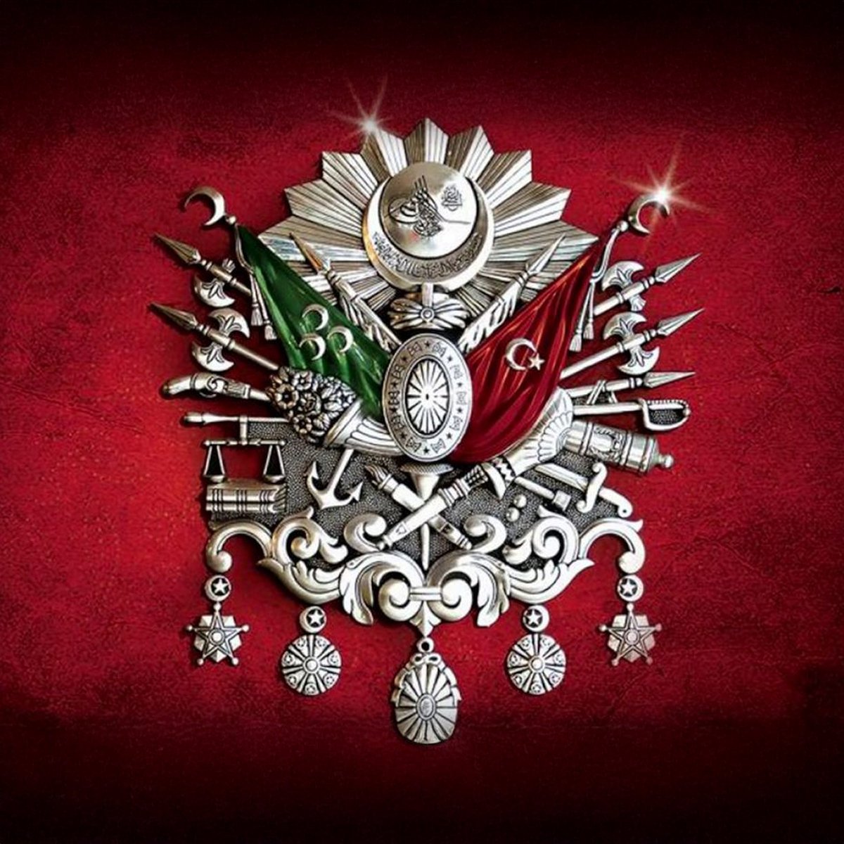 SİYAH SANCAK tweet media