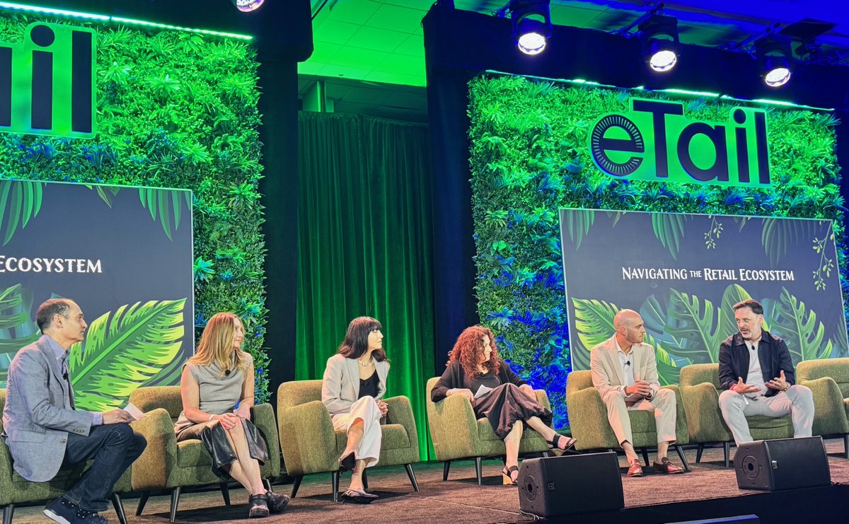 PebblePost tweet media