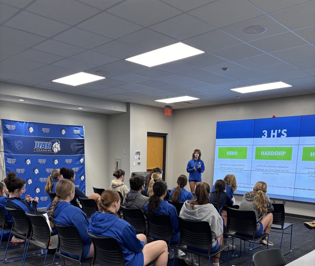 Season Builder tweet media