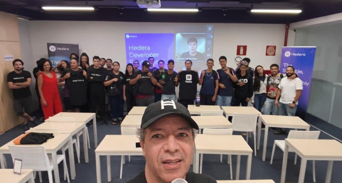 CryptoThings tweet media