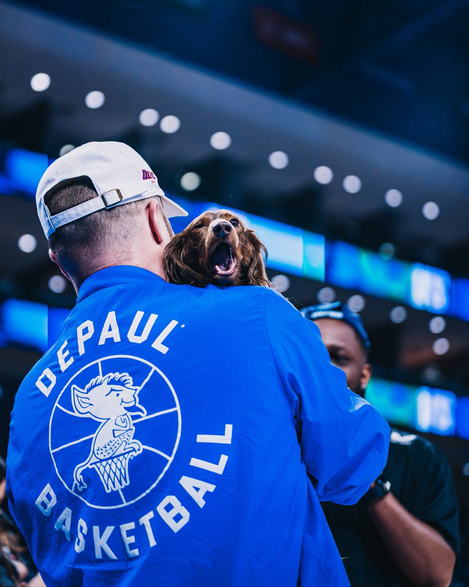 DePaulAthletics's tweet photo. There’s always something brewing at @WintrustArena 👀🔵

Basketball with a side of cuteness. 

Limited games remaining: https://t.co/CzVCBf7TFi https://t.co/SQMqOO0yP7