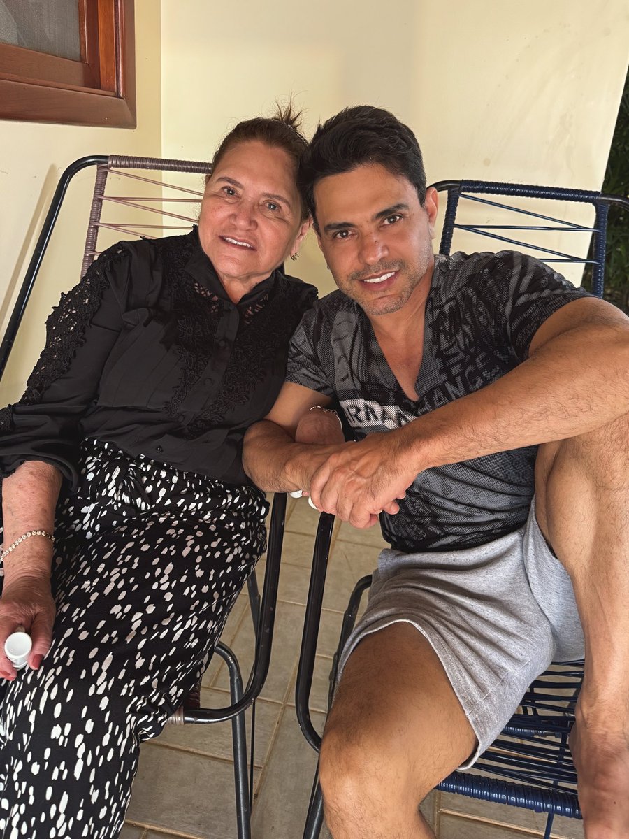 Minha rainha chegou! Agora minhas férias estão completas. 🤍