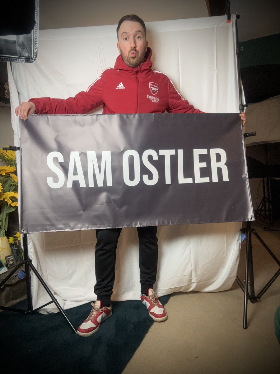 samostlermusic's tweet image. New piano #banners arrived today…🥳 Now I just need to learn 3 more #chords and we’re sorted 🎹🤣