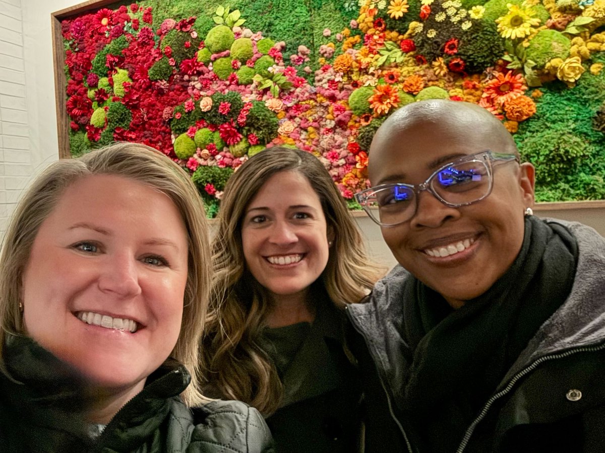 texaspsyc's tweet photo. Earlier this month, TPA volunteer leaders and staff attended the Practice &amp; SPTA Leaders Conference (PSLC) hosted by APA Services in Washington, DC.

By connecting w/ peers nationwide, TPA continues to bring back insights &amp; tools that help us better serve TX psychologists! https://t.co/goVaEN58EV