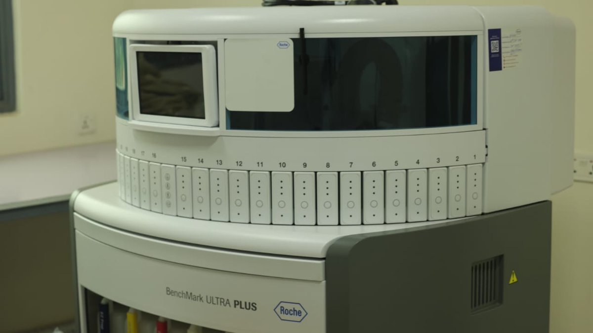 Minisitiri wa <a href="/RwandaHealth/">Ministry of Health | Rwanda</a>, Dr Sabin Nsanzimana, yijeje abaturage ubuvuzi bwiza, ashimangira ko Leta y’uRwanda izakomeza kubwagura. Yabivugiye muri <a href="/chu_butare/">CHUB</a> afungura Icyuma cya MRI,Sikaneri nshya,Ikigo cy’amahugurwa mu buvuzi,Ikigo kivura Kanseri n’ibikoresho byo kuyisuzuma.