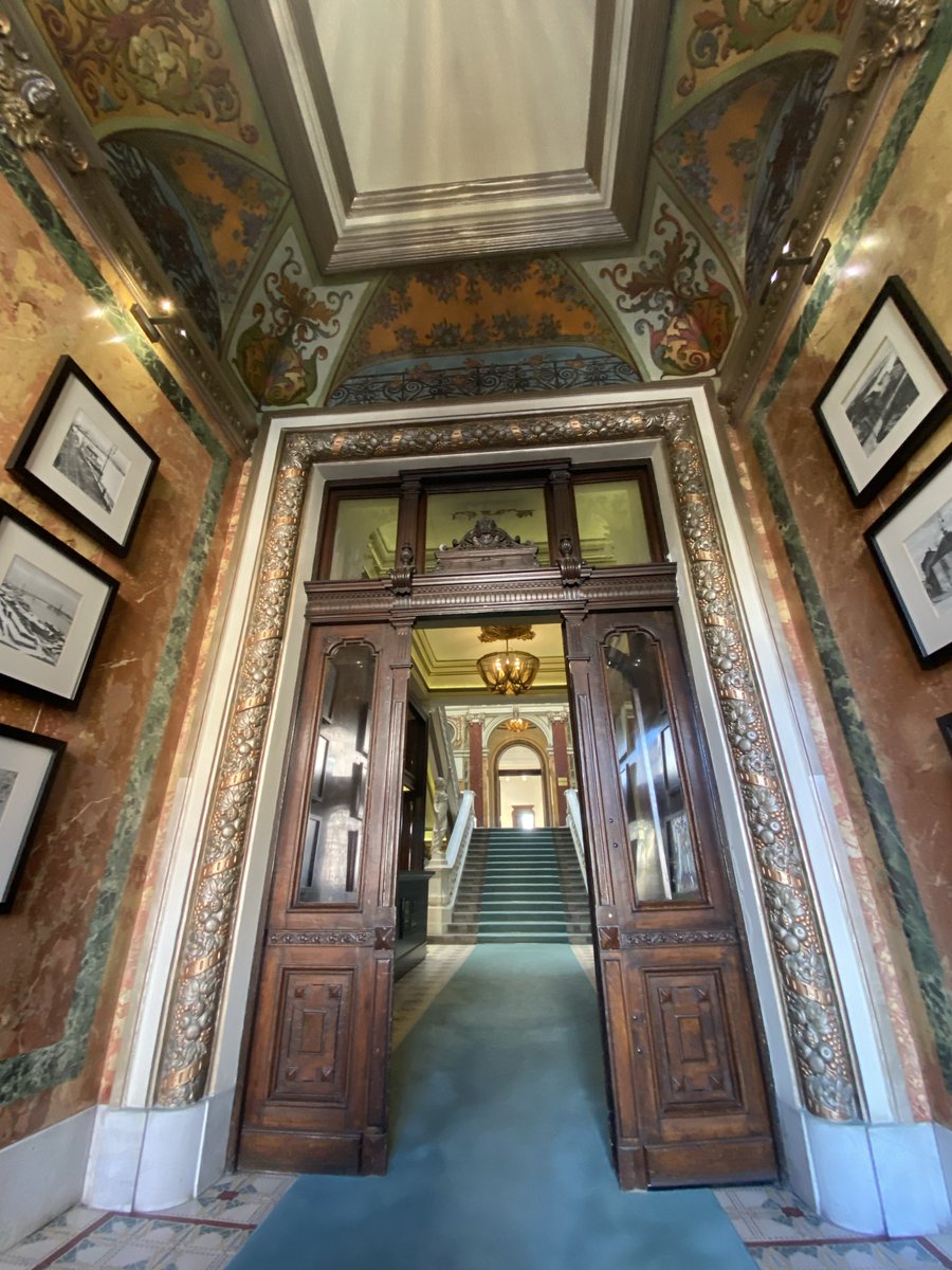 tottaviani's tweet photo. Restaurant « 1905 » (Beograd) https://t.co/3bml9a3Jnm