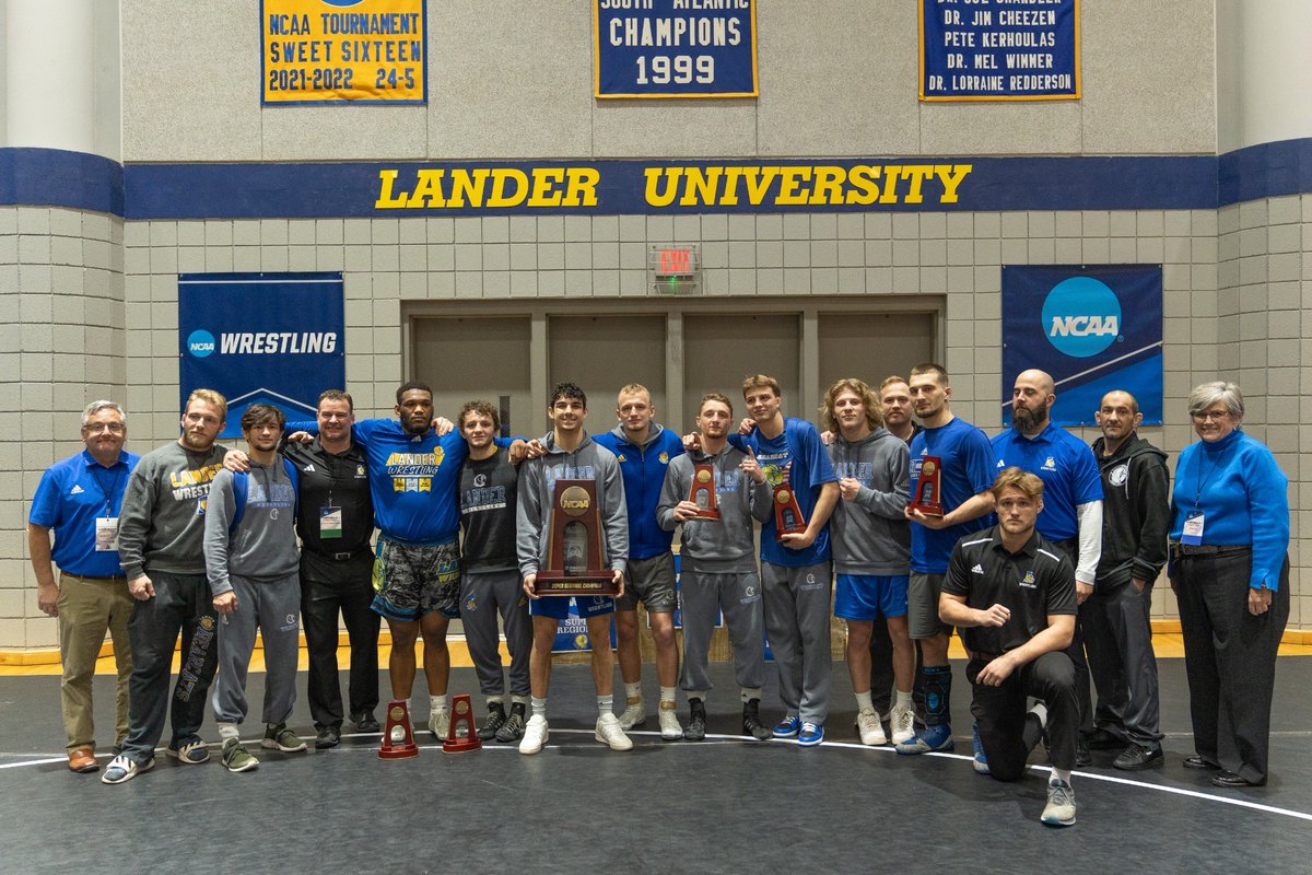 Lander Athletics tweet media