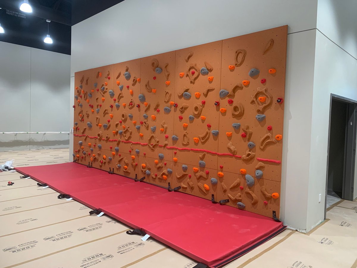 Everlast Climbing tweet media