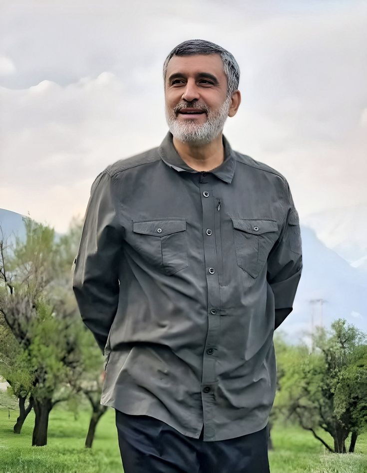 اسکندریوم:) tweet media