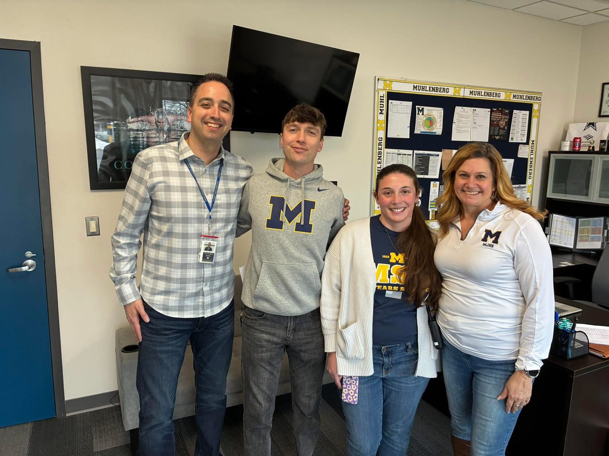 Chris Becker tweet media