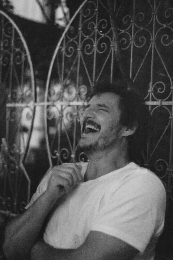 pedro pascal delulu (@dailypedropovs) / Posts / X