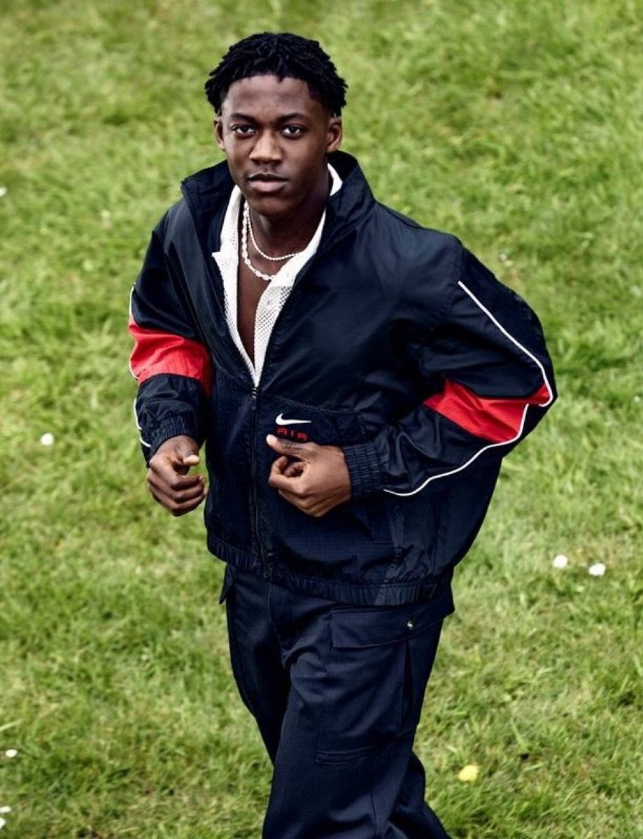 We small accounts needs to stick and grow together, verified or not just drop your handle let's connect.🤝

Like and retweet for shout-out 🔥🔥

Following back all Retweets🔥🔥