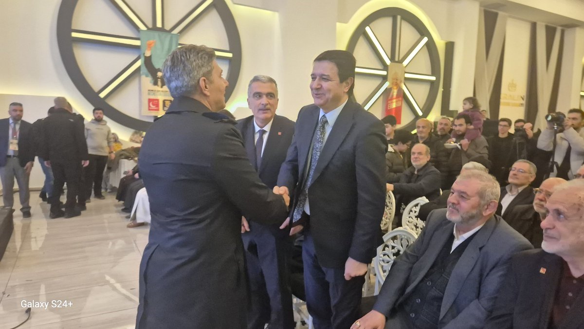 Saadet Partisi Konya İl Teşkilatı’nın düzenlediği, Milli Görüş lideri merhum Necmettin Erbakan Hocamızı anma programına katıldık.

 Ömrünü inandığı davaya adayan, “önce ahlak ve maneviyat” diyerek bir nesle istikamet çizen Erbakan Hocamızı rahmetle, minnetle yâd ediyoruz.