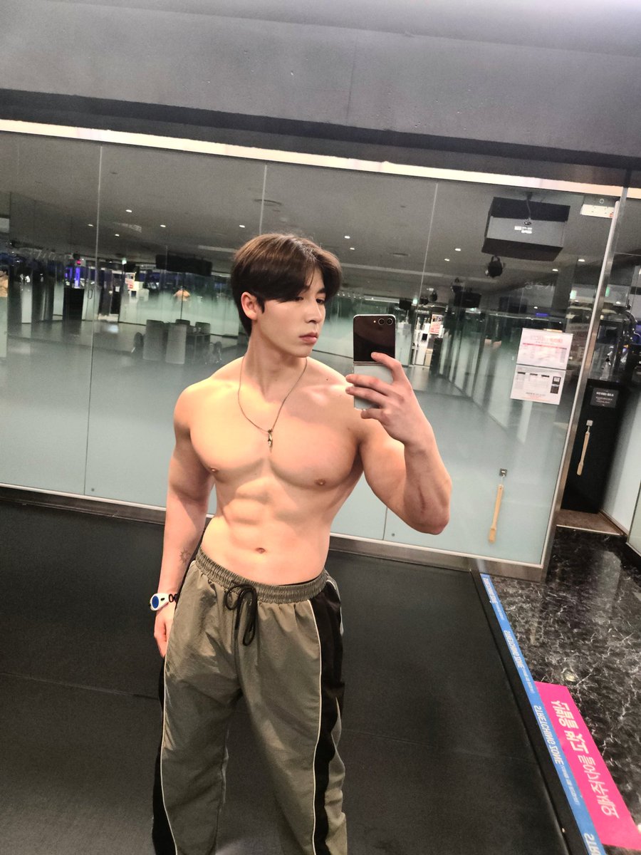 wonbinmix's tweet photo. https://t.co/HMZFkD6gBh