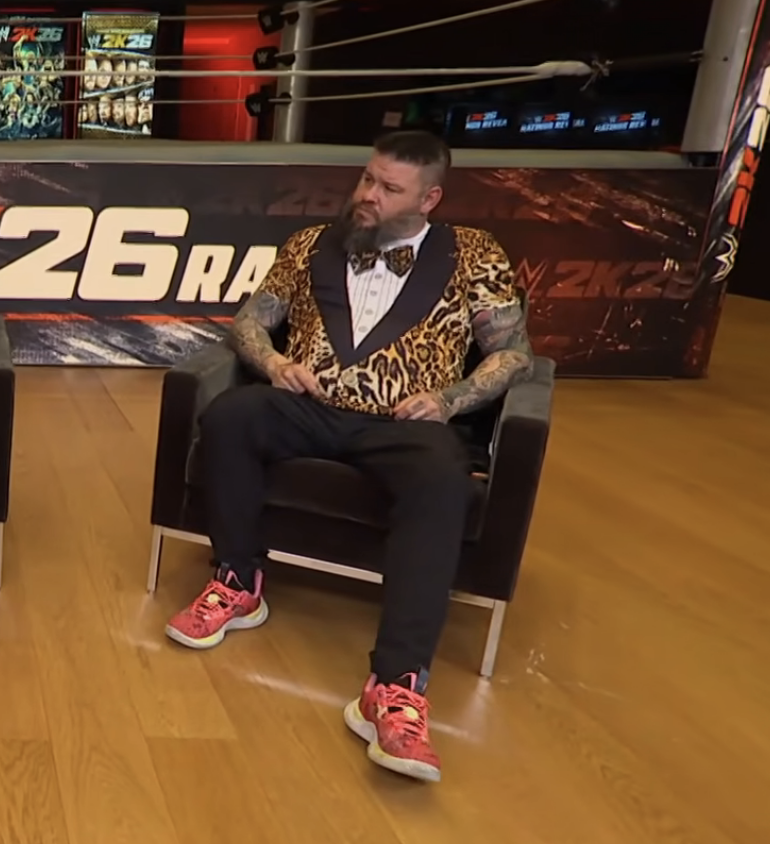 ko is the funniest person ever there was no reason to have 4 different changes throughout a livestream