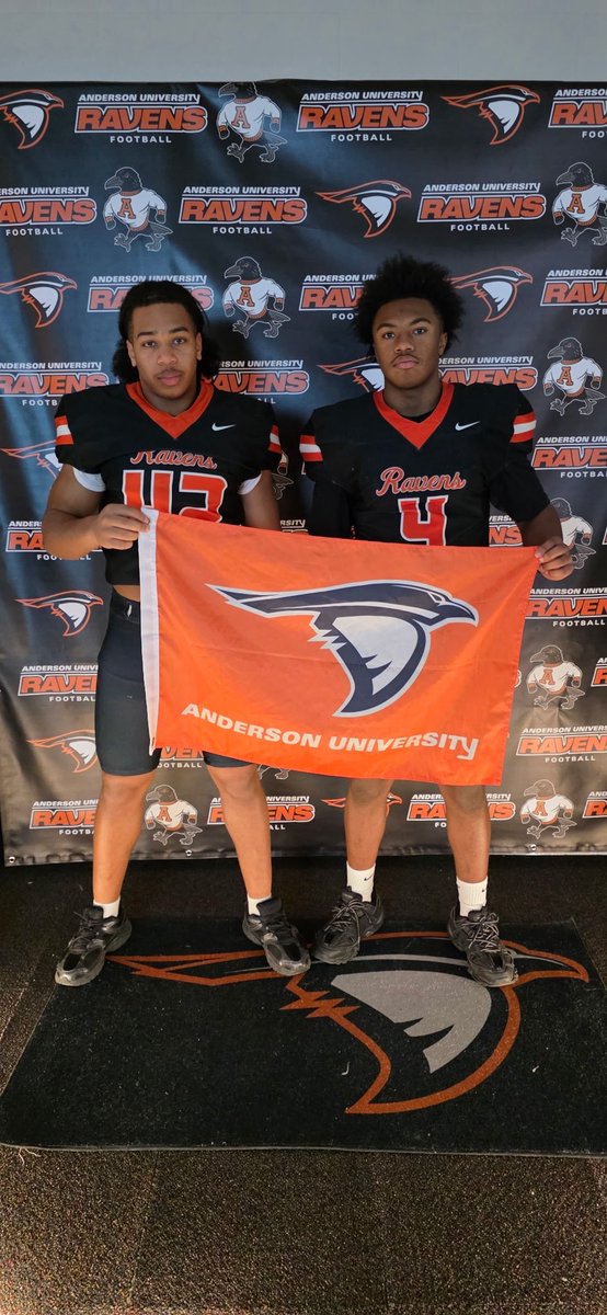 Chris Thompson tweet media