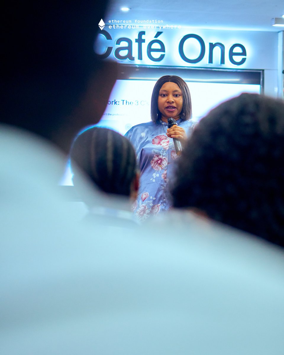 Faith M. Roberts 🙂‍↔️ tweet media