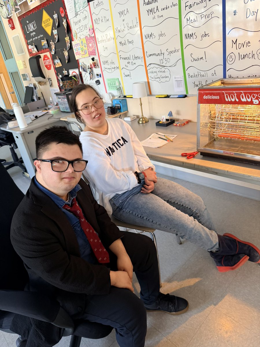 Kate DeLisle tweet media